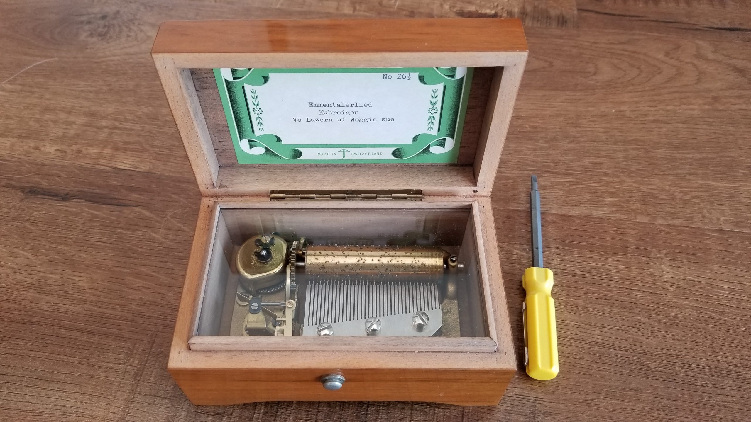 Music box repair Chris Aldrich